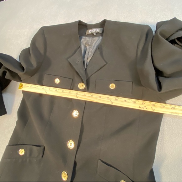 Kasper Women’s Black Blazer with Gold Buttons Accents, long sleeves, lined, 12 - Picture 10 of 12